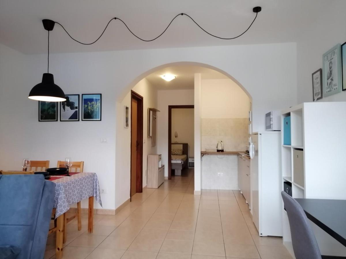 Apartment Layla - Intermezzo With Sea View In Center Of Rabac Eksteriør bilde
