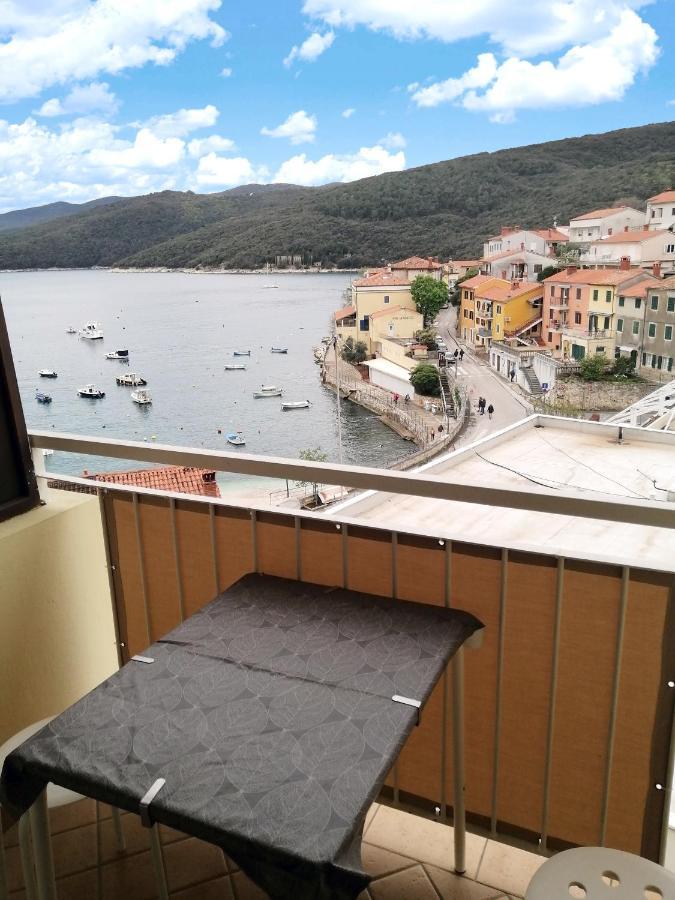 Apartment Layla - Intermezzo With Sea View In Center Of Rabac Eksteriør bilde